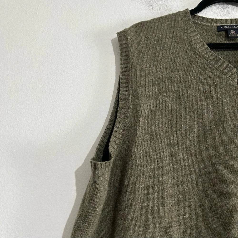 VTG Banana Republic Luxury Blend Green Sweater Vest Wool Angora Cashmere Preppy